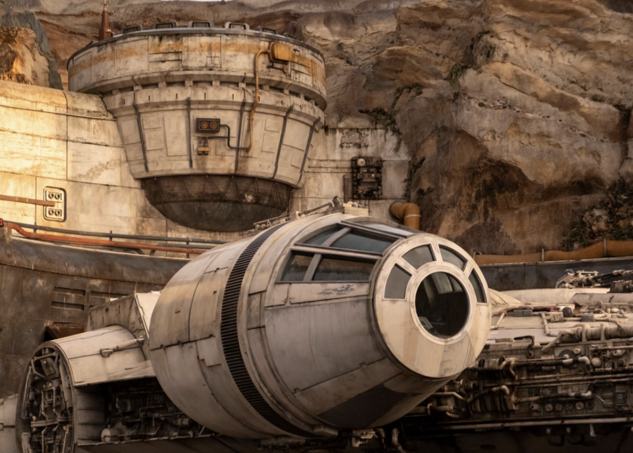 hollywood-studios-castles-and-cruises
